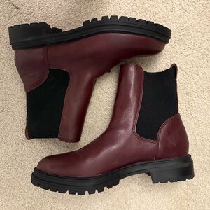 Women's Burgundy Chelsea Boots